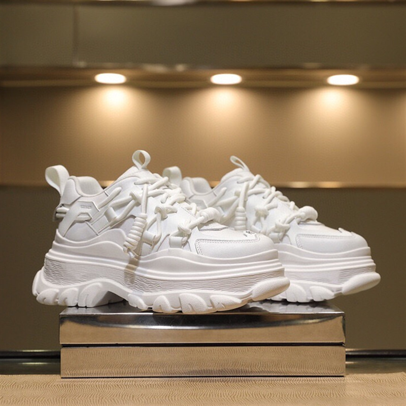 Women's Fashion Casual Leather Lace-up Platform Sneakers - Image 9